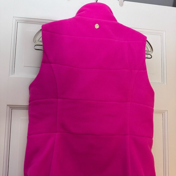Nearly New Lilly Pulitzer reversible zip-front vest - Picture 4 of 6